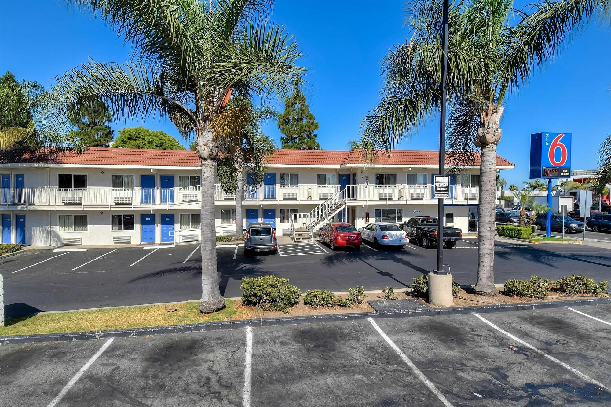 Motel 6-Long Beach, Ca - Los Angeles Eksteriør bilde